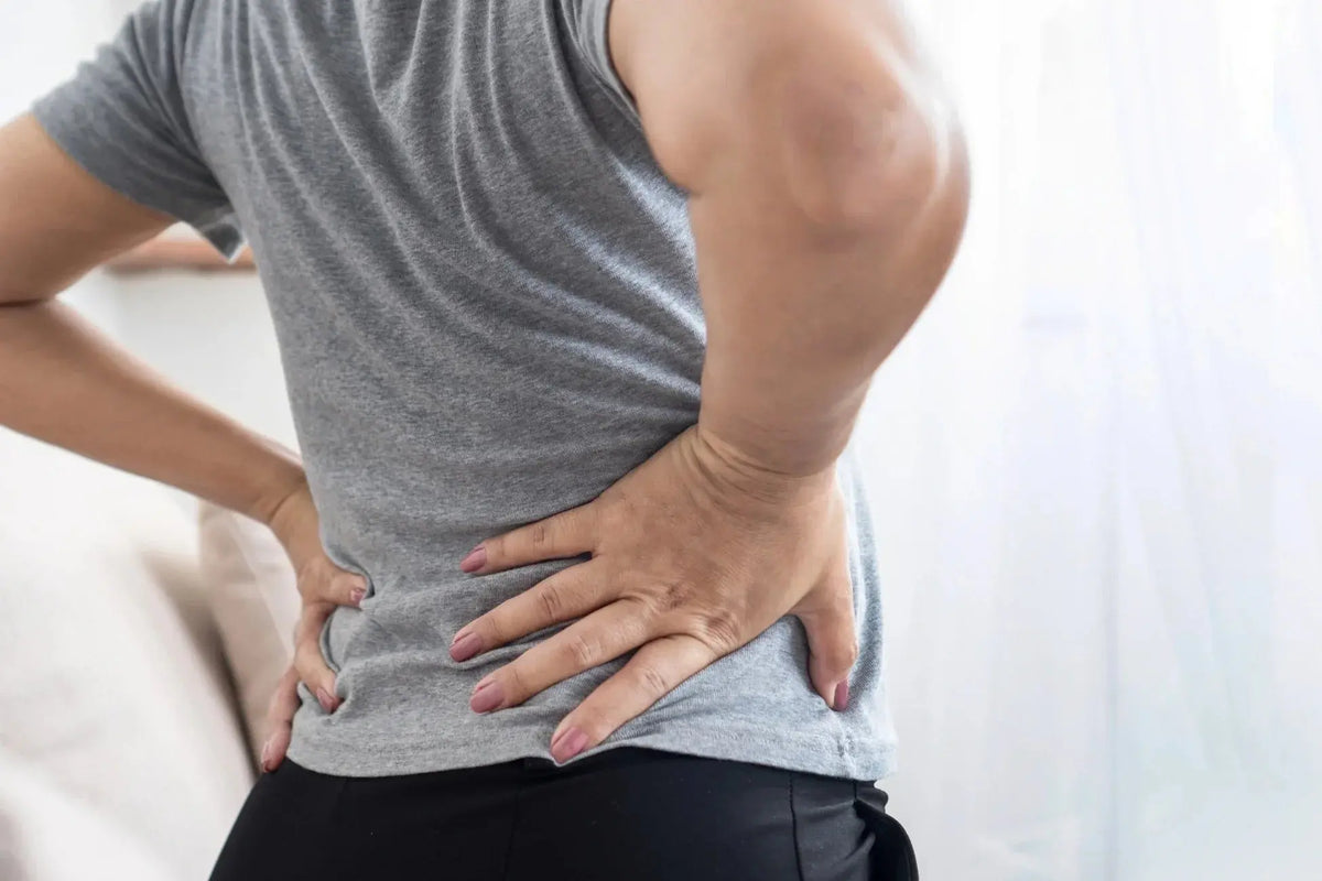 Arthritis in the Lower Back: Symptoms, Exercises and What Helps