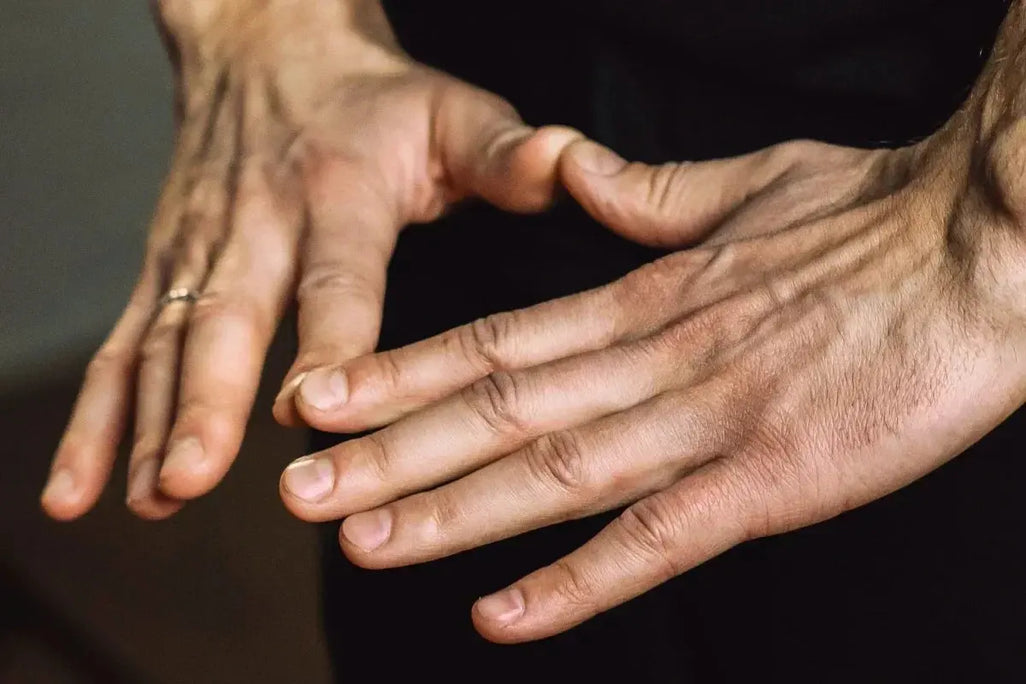 Can Arthritis in Fingers Be Reversed? Natural and Non-Surgical Ways to Manage It Umicellar