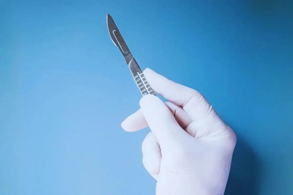 The Silent Epidemic in Healthcare: Why Surgeons Carry More Pain Than Almost Anyone — and What Nobody Has Offered Them Umicellar